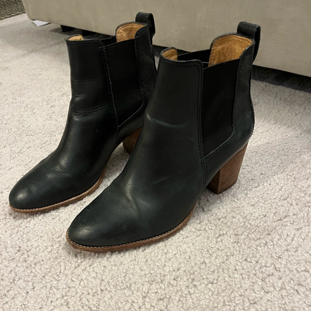 Madewell Black Bootie Size 7.5